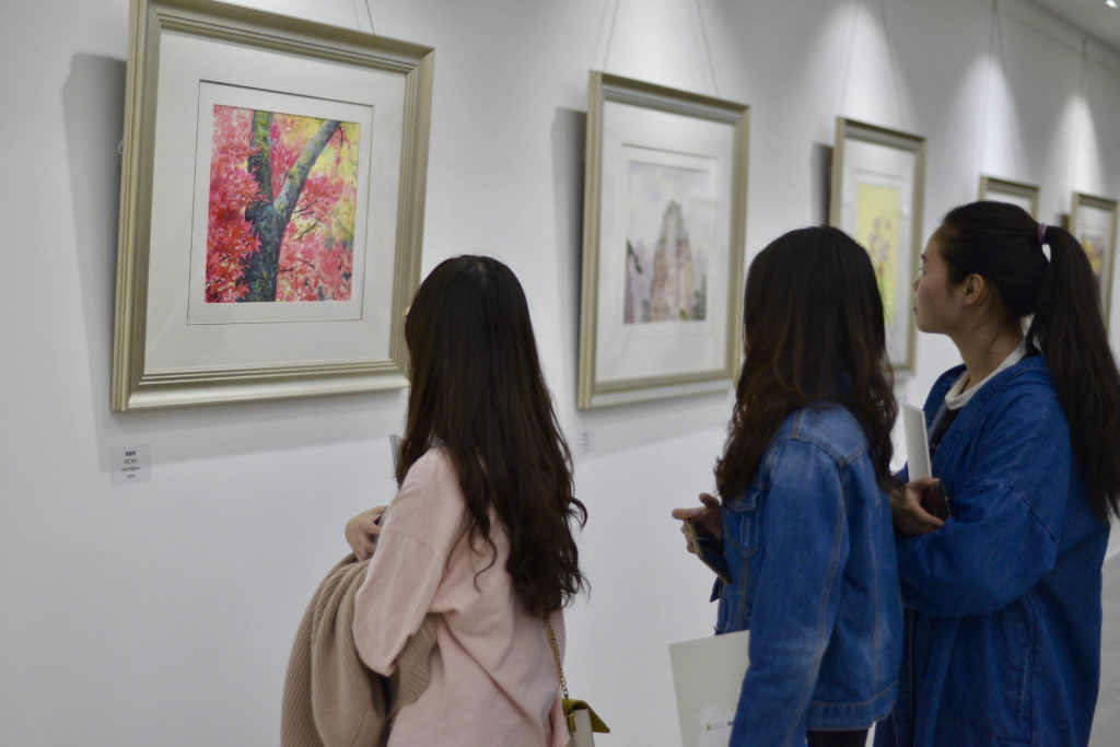 水彩画家AZUMAsの展覧会 汕头大学長江芸術与設計学院美術館主催「東氏水彩画世界巡回展」